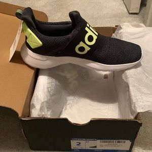 Adidas Lite Racer Boys Size 2 Grey, Yellow, NIB